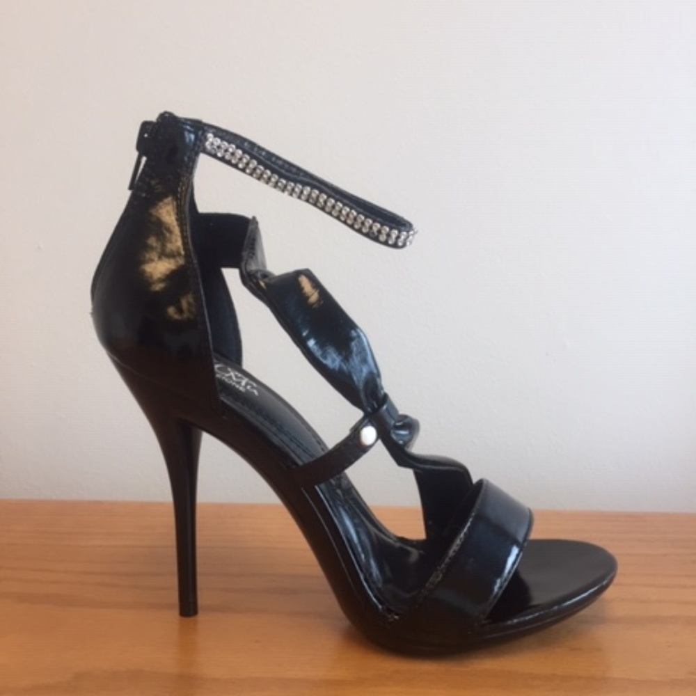 Mona Mia Parisima  Fashion heels Women's Sandals